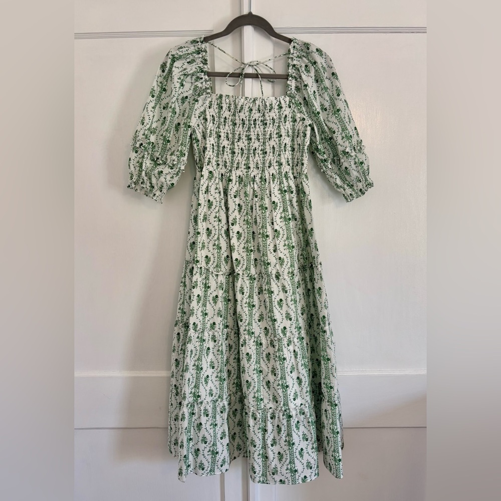 Hill House Nesli Nap Dress in Green Vine Size Medium